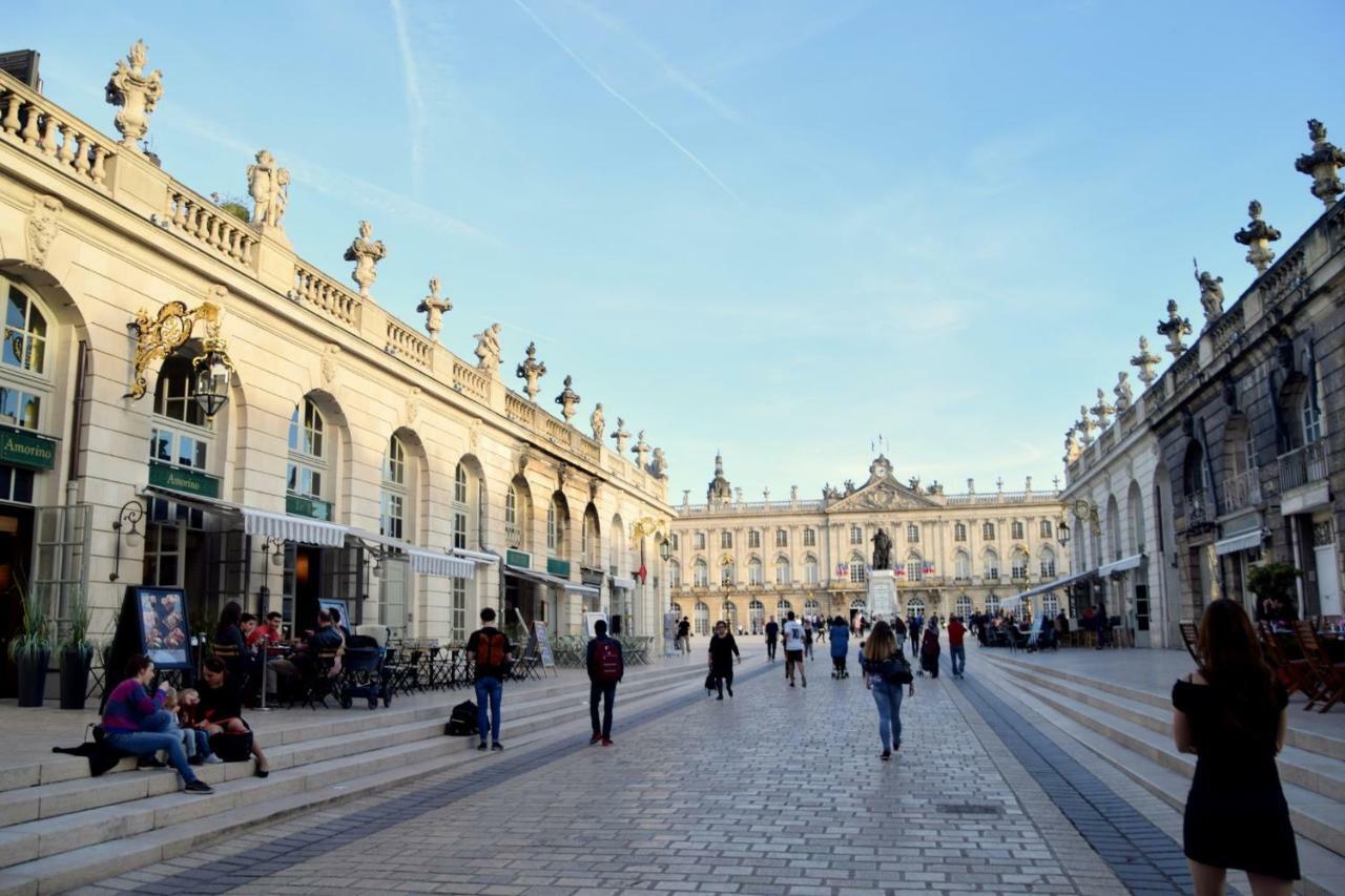 L'Enchantraine - Gite Tout Confort Et Tarif Tout Inclus - Appartement Spacieux Et Accueillant Sur Épinal Buitenkant foto