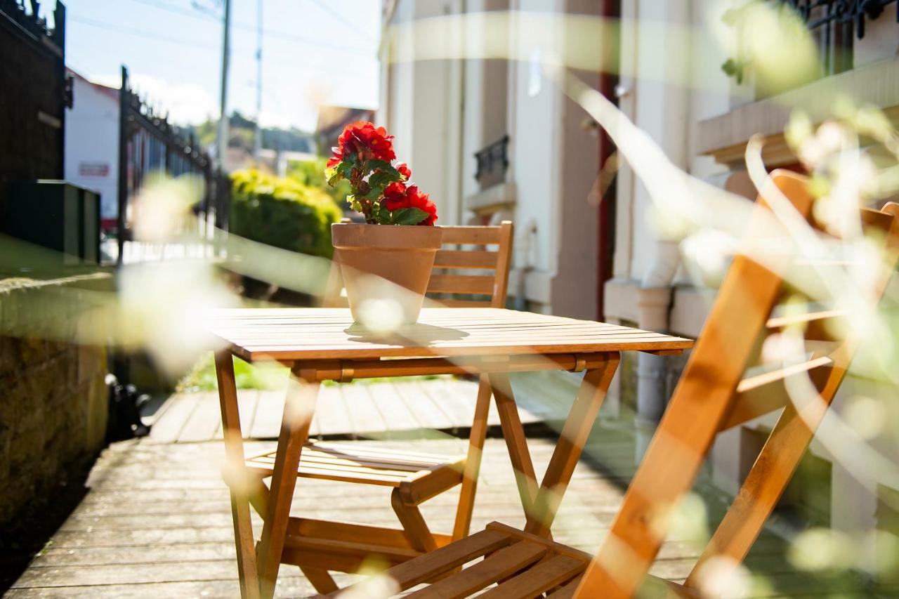 L'Enchantraine - Gite Tout Confort Et Tarif Tout Inclus - Appartement Spacieux Et Accueillant Sur Épinal Buitenkant foto