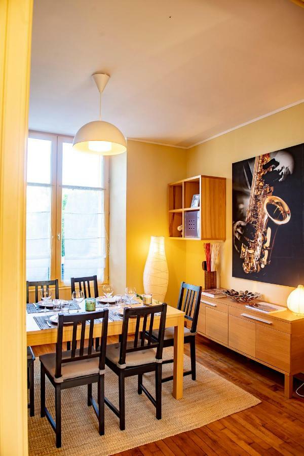 L'Enchantraine - Gite Tout Confort Et Tarif Tout Inclus - Appartement Spacieux Et Accueillant Sur Épinal Buitenkant foto